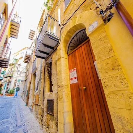 Kefa Holiday - Alle Torri Apartment Cefalu