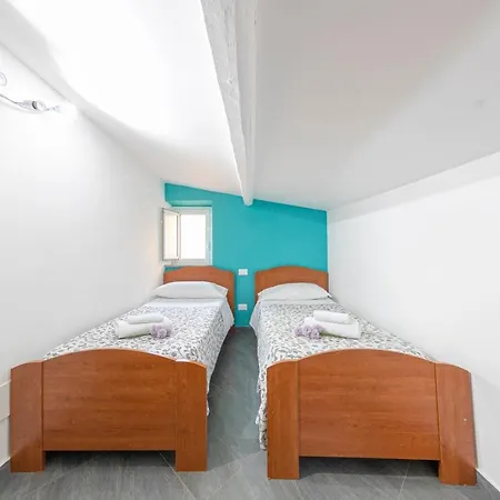Kefa Holiday - Alle Torri Apartament *